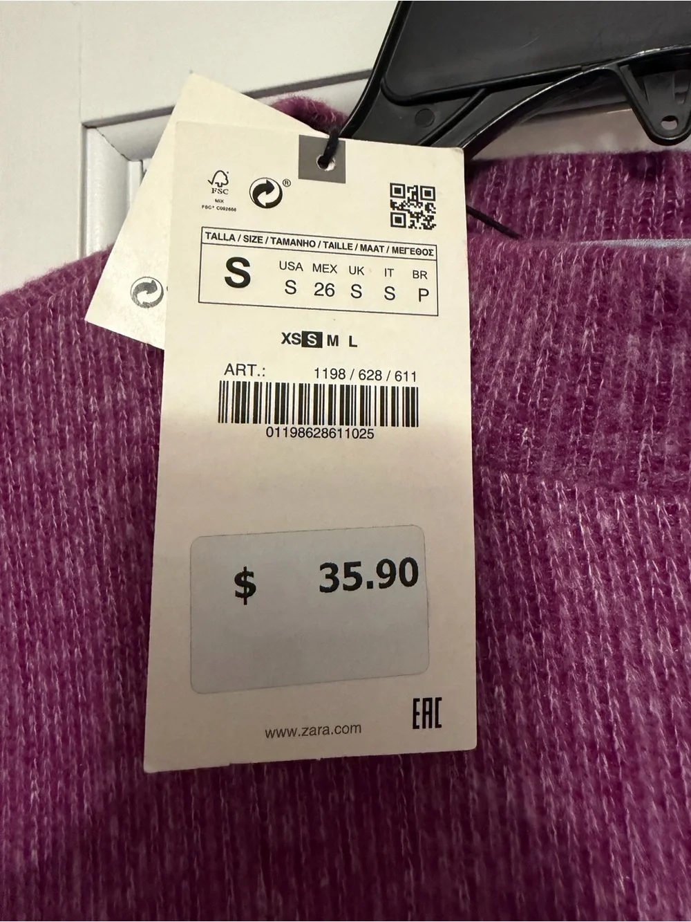Zara Ribbed Crewneck Sweater in Magenta - Picture 2 of 4